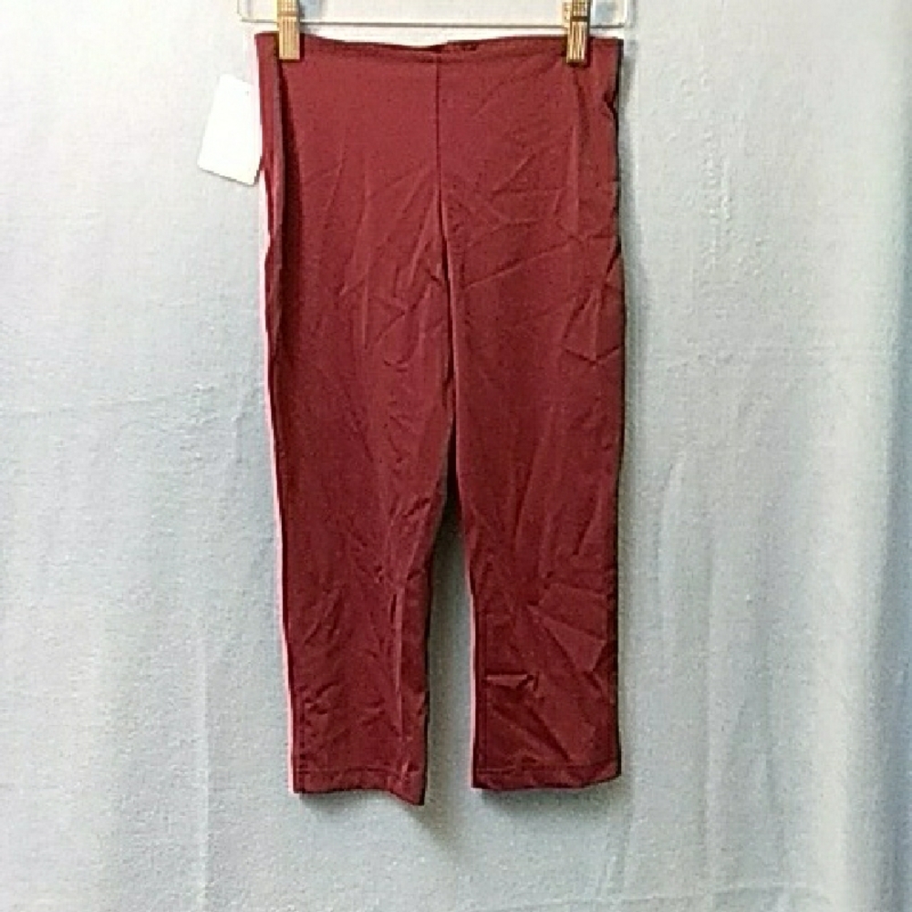 Balera Red Capri Leggings Size AS